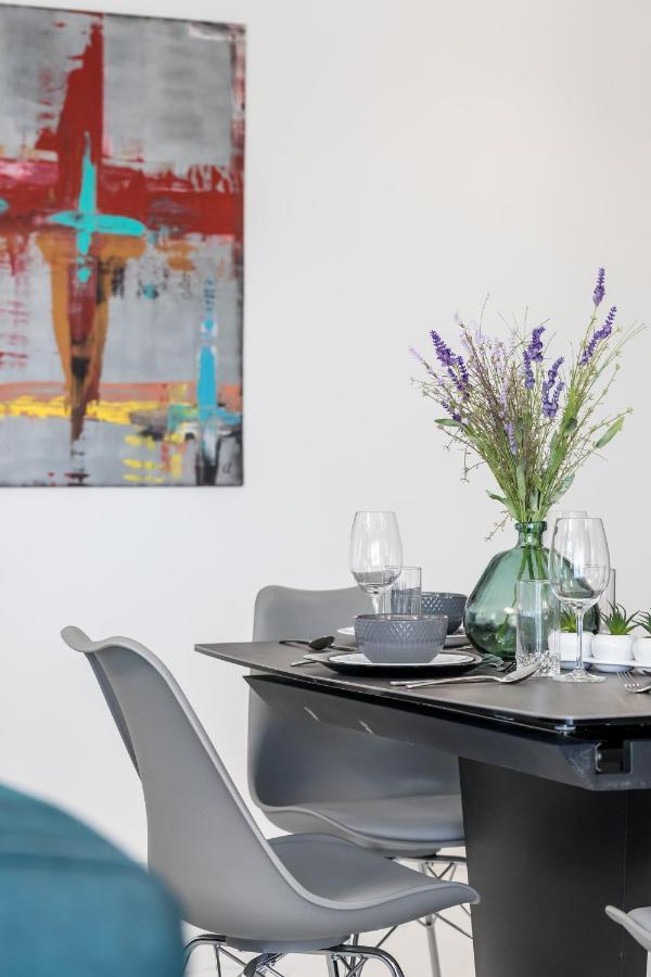 Elysian Zen Luxury Apartment - Two Bedroom Apartment With Terrace And Sea View Split Eksteriør billede